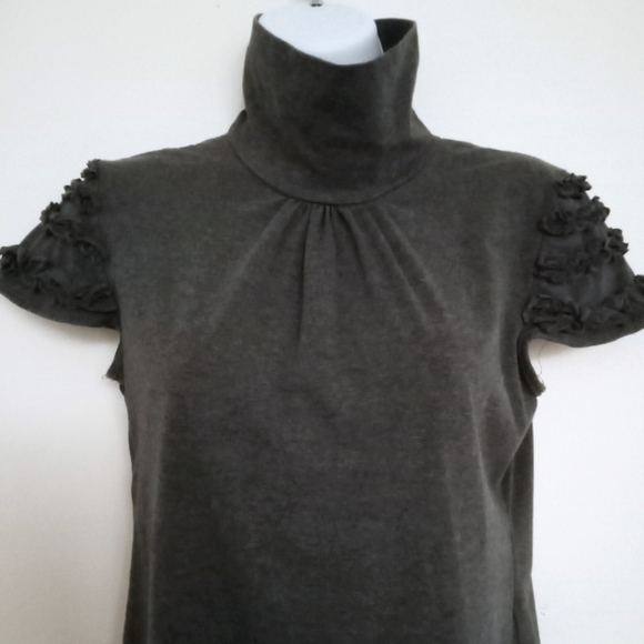 NWT🎁FREE GIFT INCLUDED 🎁 Ruffled Sleeves Blouse Tee Top Women - Picture 5 of 11